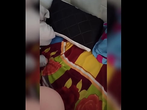 ❤️ Minha colega de quarto fica sozinha em casa porque seu marido vai de férias e eu aproveito para fodê-la e encher seu traseiro de leite ️ Porno vídeo em nós ❌